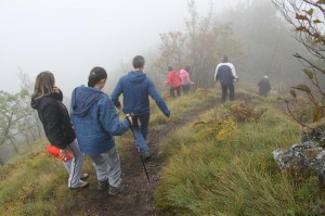 Spuštanje po skliskom terenu (samo za velike)